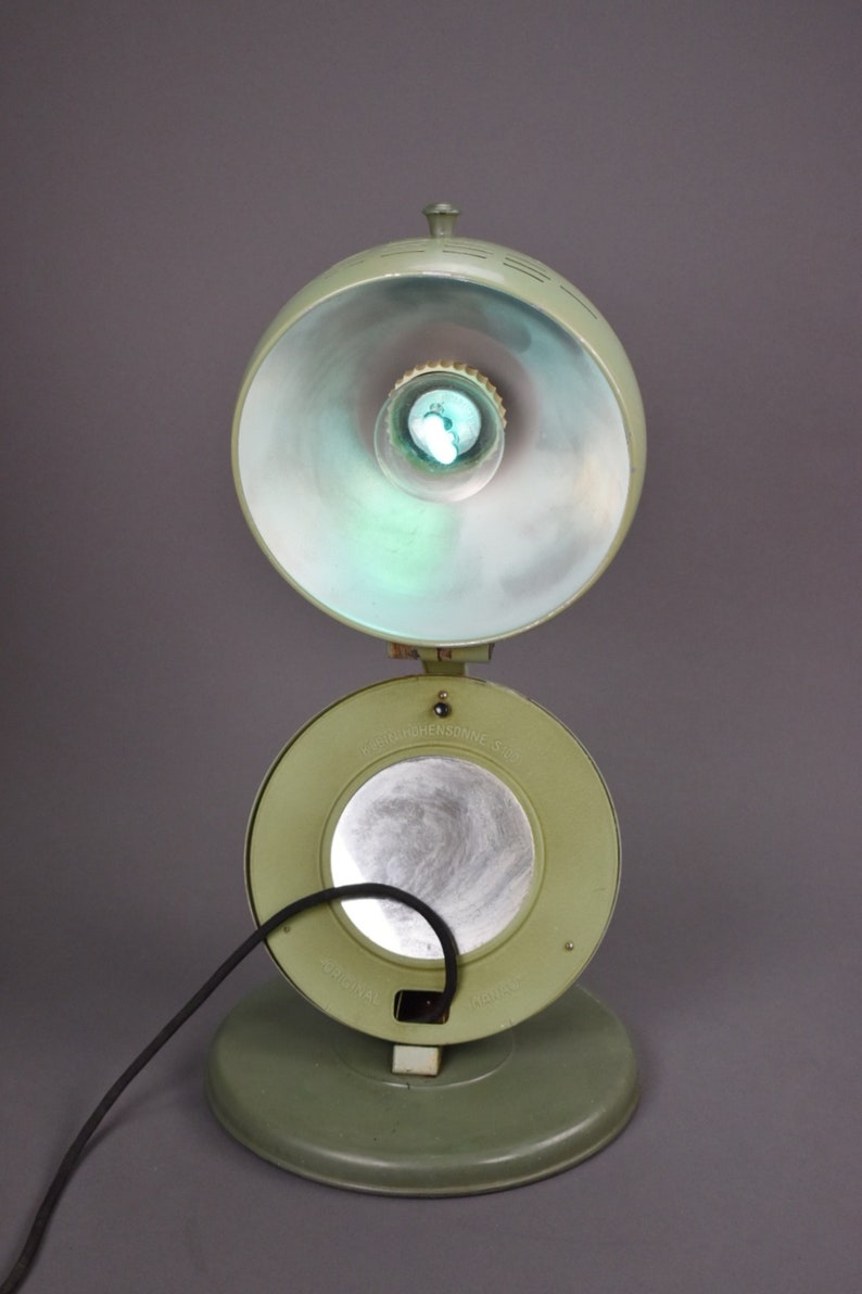 Vintage Green Medical Bauhaus Table lamp from 1930,Industrial Still Klein Hohensonne S 100 Original Hanau Light,Vintage Decor Lamp, MCM zdjęcie 9