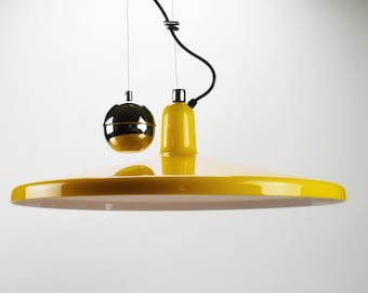 Vintage Meblo Guzzini Manta Hanging Lamp, Disc Shape Atomic Light, UFO Hanging Lamp, Space Age Design Light, 1970's Light, Franco Bresciani