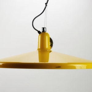 Vintage Meblo Guzzini Manta Hanging Lamp, Disc Shape Atomic Light, UFO Hanging Lamp, Space Age Design Light, 1970's Light, Franco Bresciani zdjęcie 6