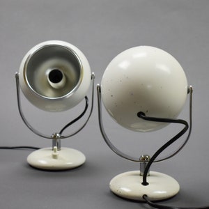 Pair of Vintage Eyball Desk Lamps, White Bulb Lamp, Atomic Desk Lamp, Space Age Lamp Design, Italy 70s Design, Vintage Design Lamp, MC Lamp