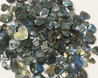 Labradorita multicolor brillante en forma de corazón, lotes al por mayor de labradorita, piedras de labradorita pulidas en forma de corazón A1