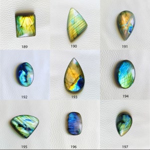 Cabochão de Labradorita, Cristal de Labradorita Multi-Fogo, Pedra de Labradorita Natural
