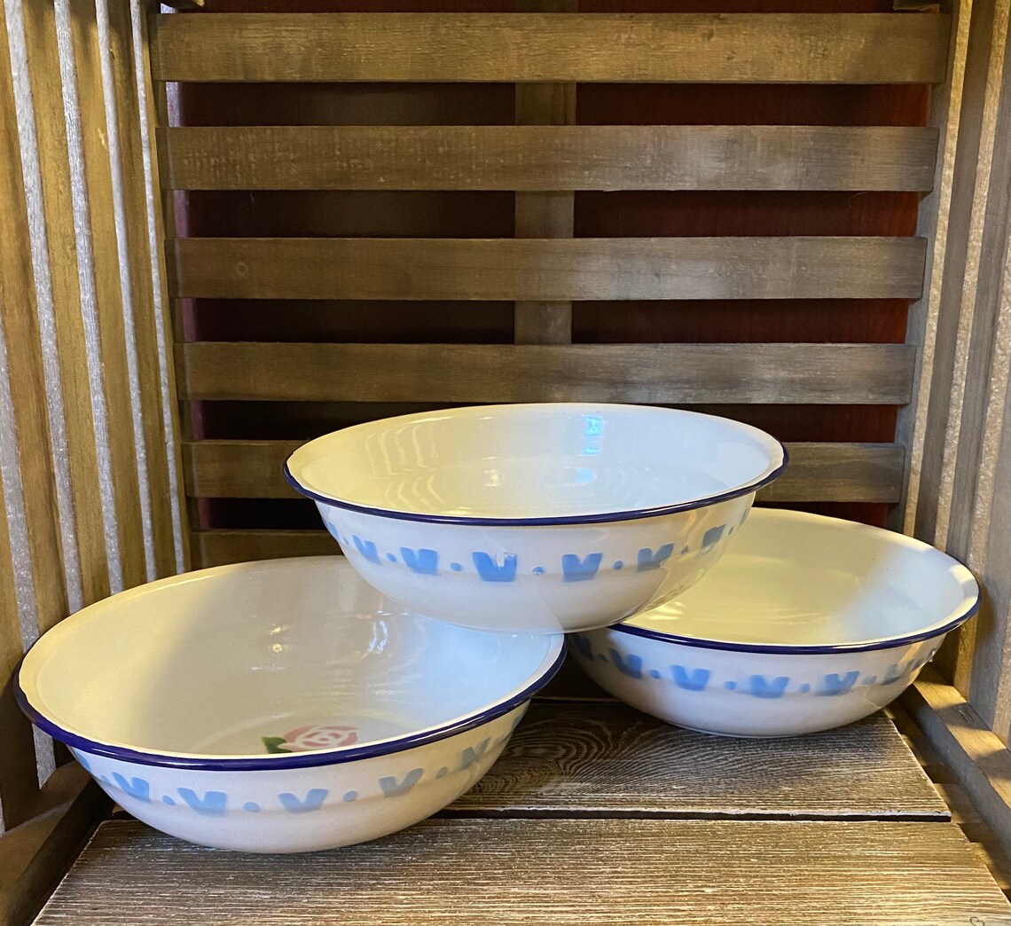 Vintage Floral Enamel Mixing Bowls Set of Three Etsy