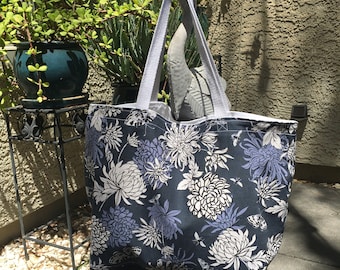 Handmade tote bag – Blue flowers