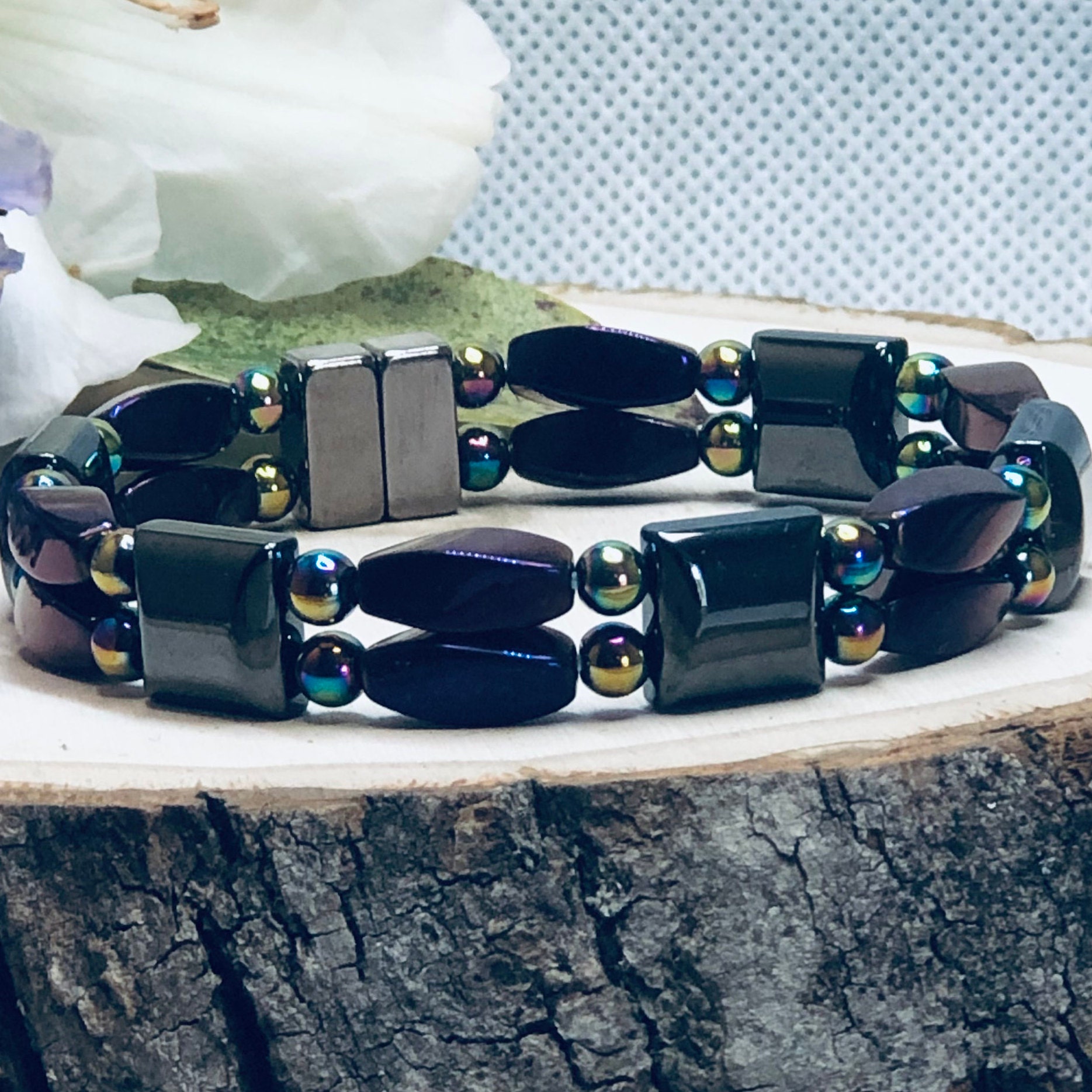 Jewelry :: Bracelets :: Beaded Bracelets :: Purple Jade and Silver Magnetic  Hematite Double Bracelet with two Magnetic Clasps