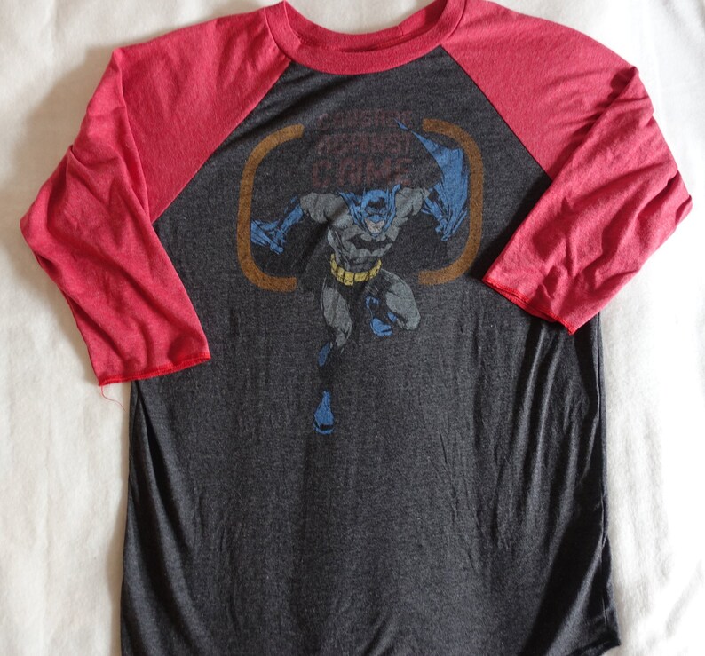 size L Batman Crusade against Crime Vintage Baseball shirt 34 sleeve DC Comics-