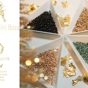 Könnte beinhalten: Eine digitale Palette mit Miyuki Delica 11/0 Perlen in sechs Farben: Schwarz, Gold, Kupfer, Roségold, Türkis und Hellgrün. Die Perlen sind in dreieckigen Fächern auf einem weißen Tablett angeordnet. Das Bild enthält auch den Text "Ini Ibiza" und "Digital Palette Mabel".