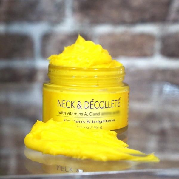 Neck and Decollete Cream With Turmeric