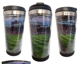 ¡Taza de viaje de Old Trafford!