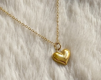 Puffy Herz Halskette in Gold | Herz Anhänger Halskette | Edelstahl Herz Schmuck | 3D Herz Halskette