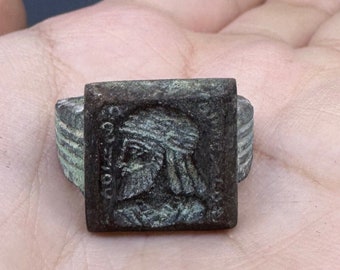 Very rare genuine ancient Roman bronze king face authentic ring #459