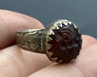 Stunning ancient Roman ram intaglio agate brass old ring