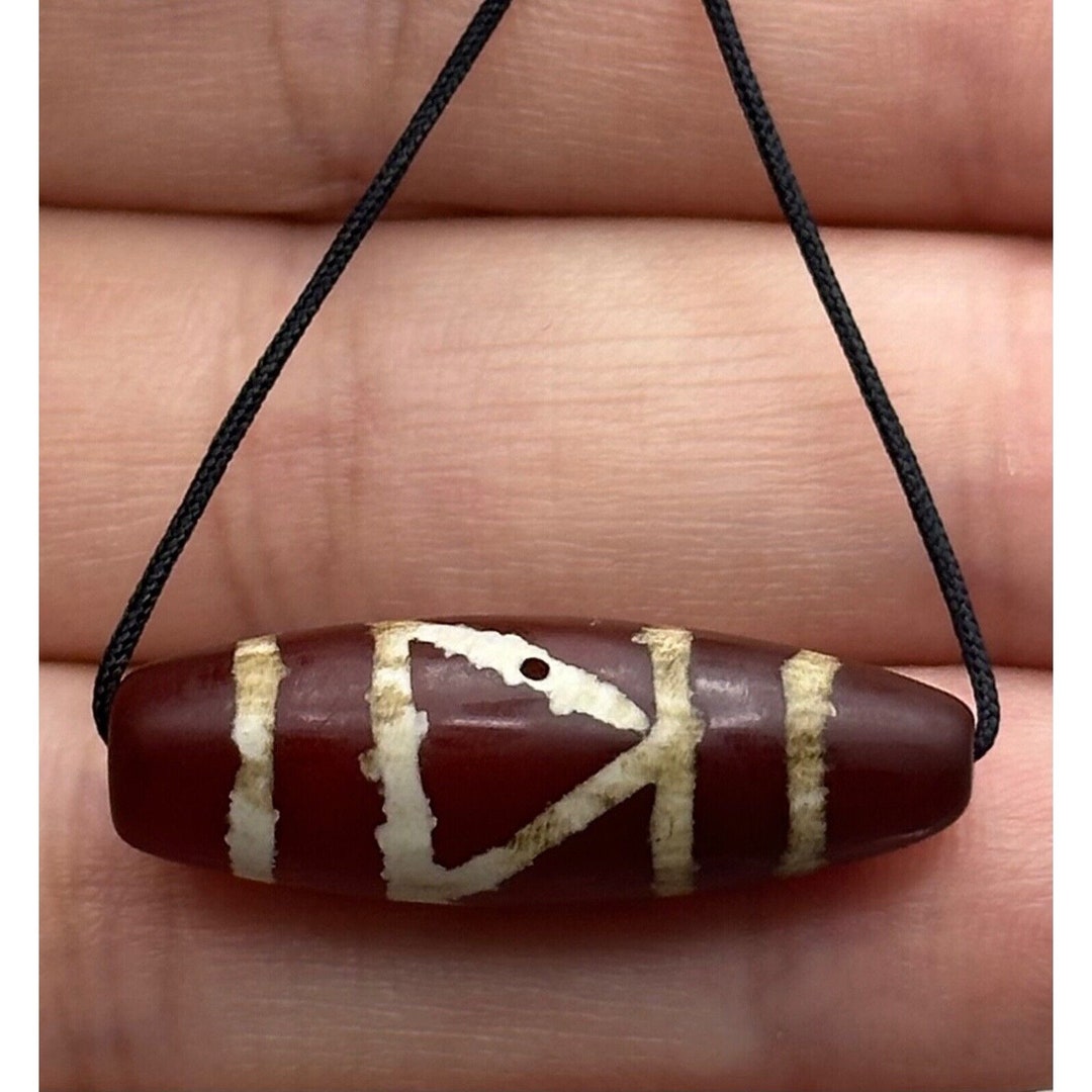 美しい古代ササン朝のエッチングカーネリアン瑪瑙ビーズ - 西暦 4 世紀