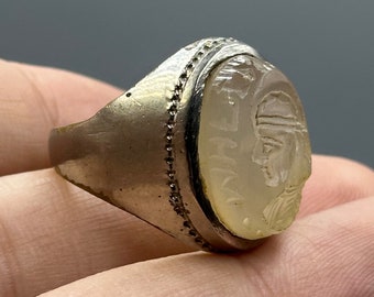Unieke oude Romeinse ring met koningsdiepdruk - schoongemaakt en gerestaureerd
