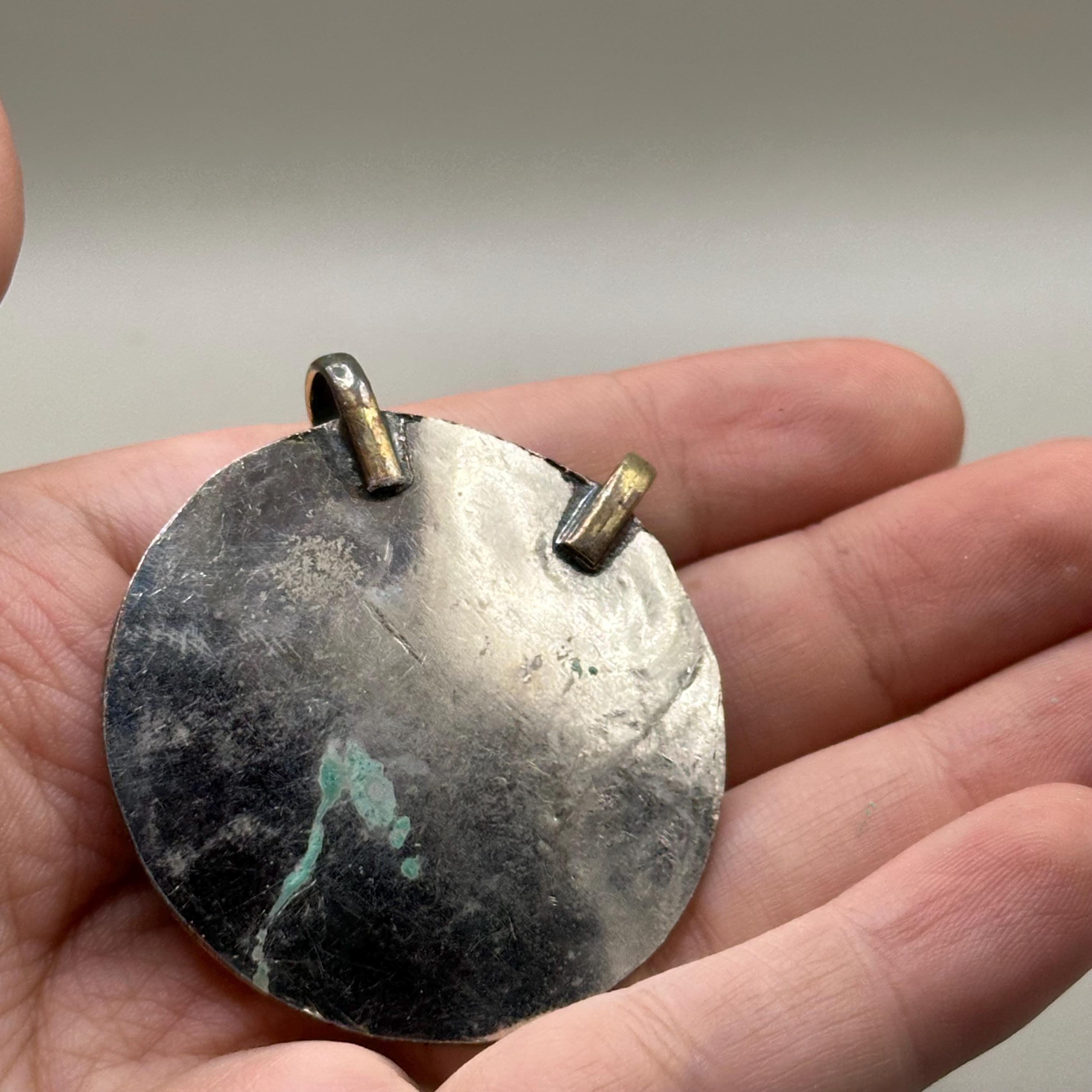 Pendentif Vintage Fait Main – Métal Et Pierre Naturelle – Bijou Artisanal