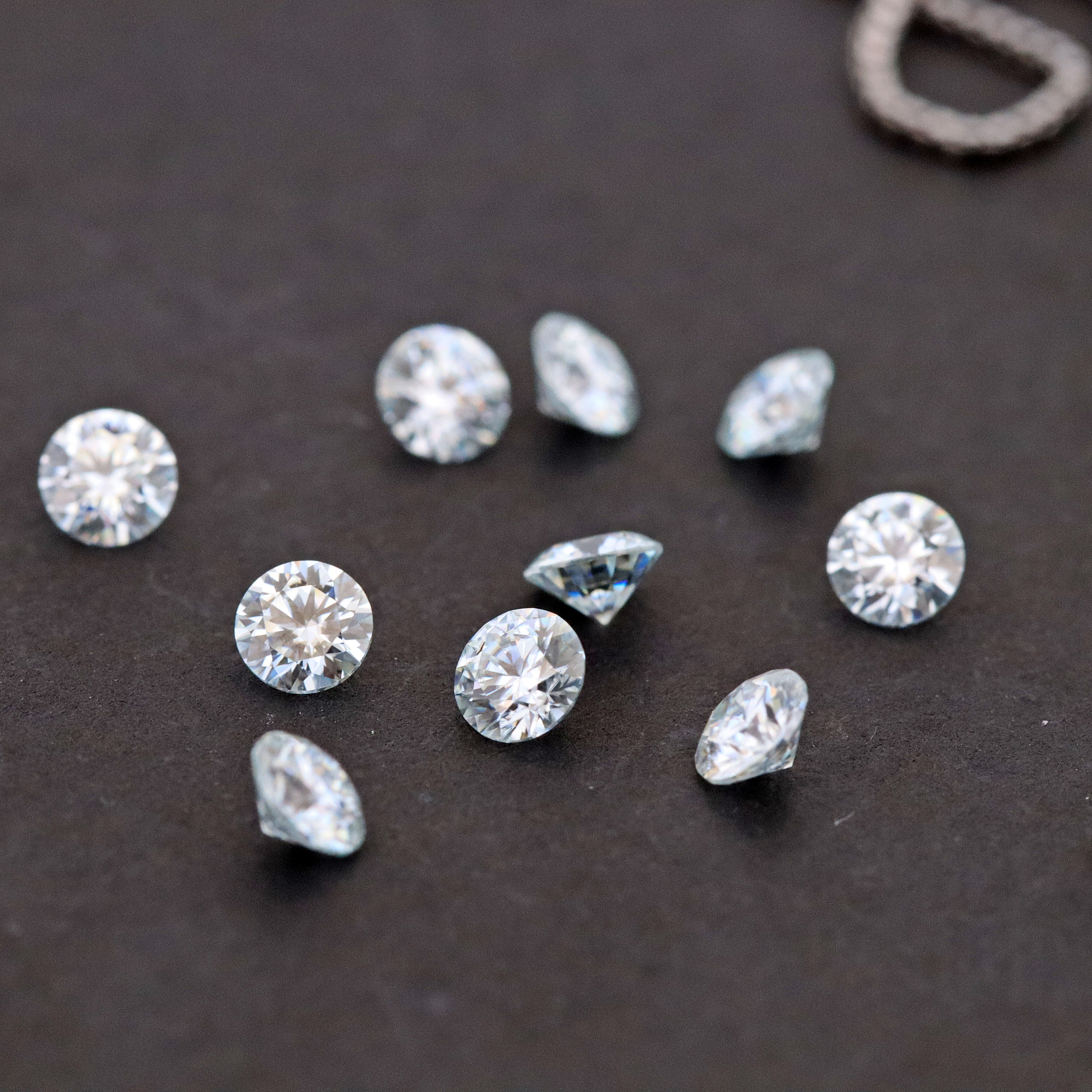 6 Diamants Naturels 0.60ct Noir Scintillant - Rond, Non Traités, Certifiables, Inde/Afrique