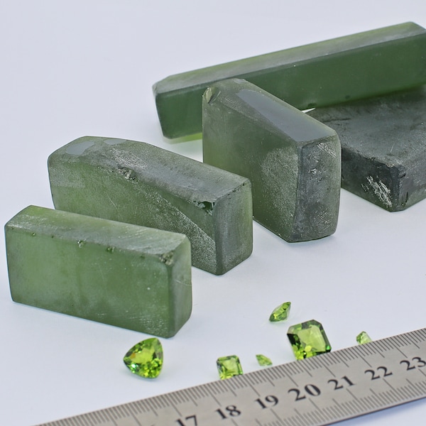 Lab Created Peridot Intense Green Nano Crystal Gems Heat Resistant Faceting Rough For Gem Cutting