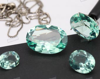 Rundschnitt-Turmalin-Grün-Licht-Nanokristall-hitzebeständige synthetische Turmalinsteine 4 mm-10 mm