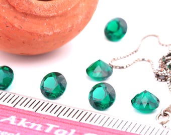 Emerald Round Cut Green Super Dark Color Synthetic Gemstones Lab Grown Grade (4mm-10mm)
