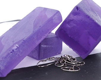 Rough Heather Purple Amethyst Light Nano Crystal Heat Resistant Synthetic Raw Stones