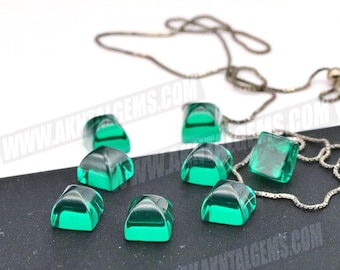 Smaragd Grün Nano Kristall Cabochon: Quadratisch, Pyramidenschliff, hitzebeständig