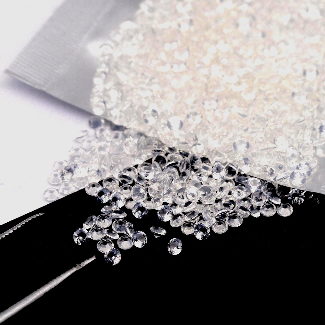 Round Opal White Nano Crystal Heat Resistant Synthetic Kiln Proof ...