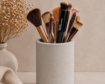 Handmade Concrete Makeup Brush & Pencil Holder / Concrete Desktop Organizer