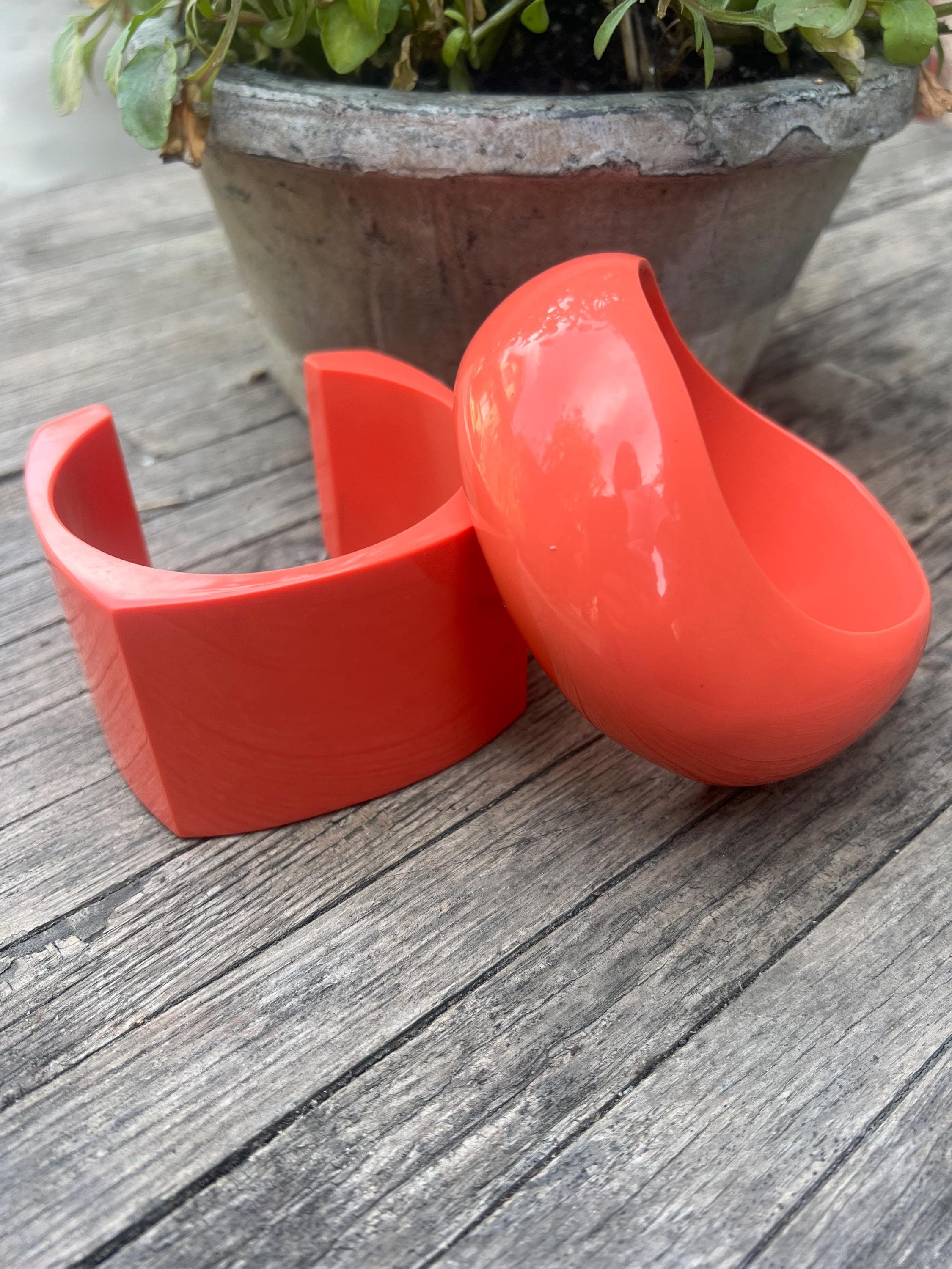 ヴィンテージ ベークライト バングル ブレスレット - Etsy 日本