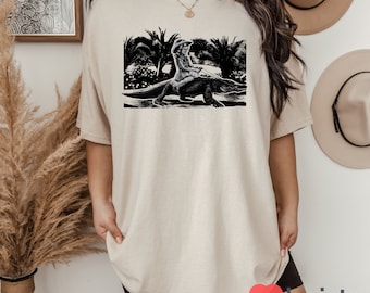 Chica montando camiseta de cocodrilo, camisa de cocodrilo, camisa de cocodrilo, camisa de cocodrilo divertida, camisa divertida