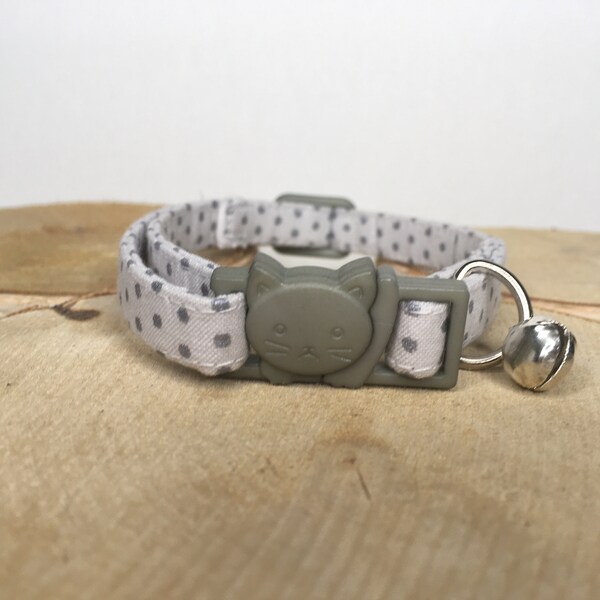 Grey polkadot fabric cat collar with bell | Breakaway safety buckle | Customisable | Cat accessories | Cat owner gift