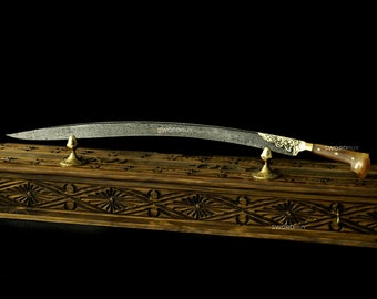 Hand Forged Damascus Steel Yatagan Sword: Ram Horn Handle