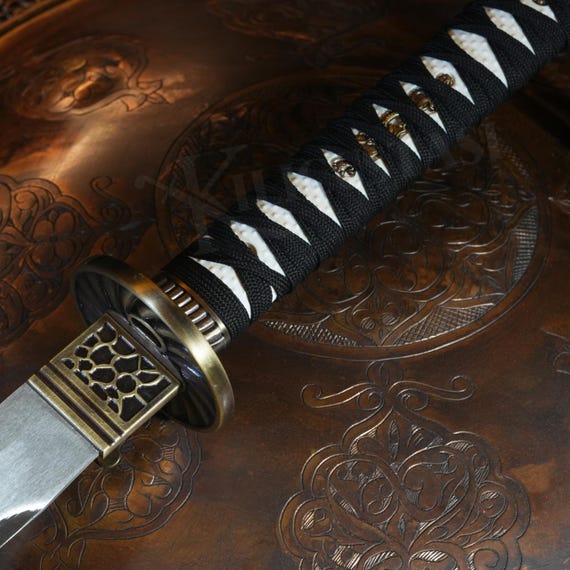Handmade Katana Samurai Sword: Gift Sword, Display Stand, Scabbard