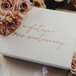 Personalized Gift Box in Gold, Rose Gold, Champagne or White Calligraphy on White or Rose Gold High Quality Box for Bride and Bridesmaids