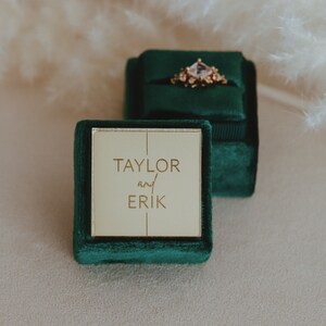 Boîte à bagues personnalisée en velours : porte-bague de fiançailles de mariage carré