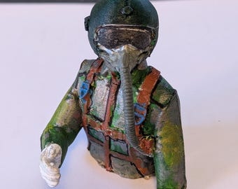 Highly-detailed Figure of a Helicopter  pilot 60 mm high, Scale 1:8