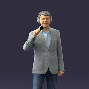 Highly-detailed Model Figure of a Man with a microphone 70 mm scale of  1:24, G Gauge