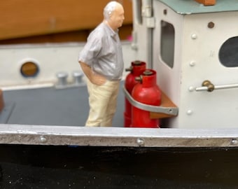 Highly detailed figure figure 1:24 scale, old man standing ,bald man, made by 3dclever 70mm