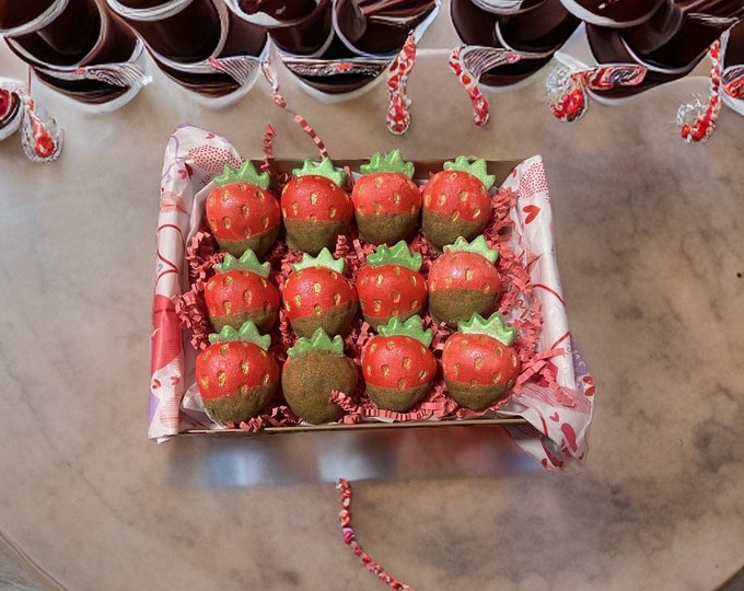 Chocolate Covered Strawberry Bath Bomb Gift Set