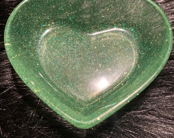 Custom Colored Heart Shaped Trinket Dish| Small Heart Resin Bowl Made In Any Color