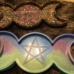 Triple moon symbol dish |Moon trinket dish |star and moon tray, customizable resin epoxy, jewelry holder and ring dish| altar tray