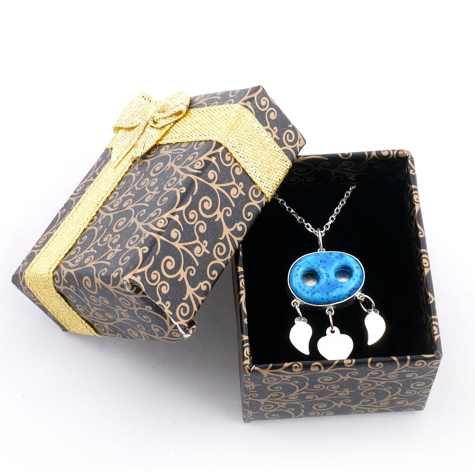 Assyrian Evil Eye Bead Silver Necklace That Reyyan Used in the TV