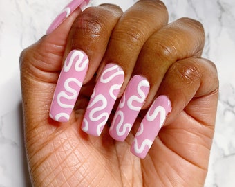 Sargförmige Acrylnägel Sargförmige Acrylnägel Rosa Und Weiß Ombre