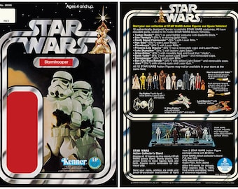 Könnte beinhalten: Eine Vintage-Actionfigur-Karte von Star Wars mit einem Stormtrooper. Die Karte ist schwarz mit silbernen Akzenten und hat einen roten Hintergrund für die Figur. Die Karte enthält den Text "Star Wars" und "Stormtrooper".
