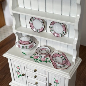 1:12 Dollhouse Miniature 8PC Premium Porcelain Ceramic Dinnerware Set  ,1/12 Doll Play Kitchen Dine Accessories Soup Bowl & Spoon Plates