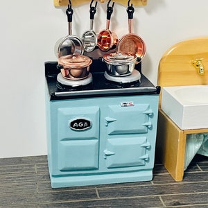 Dollhouse Miniature Retro Kitchen Stove: 1/12 Scale Resin Aga Oven