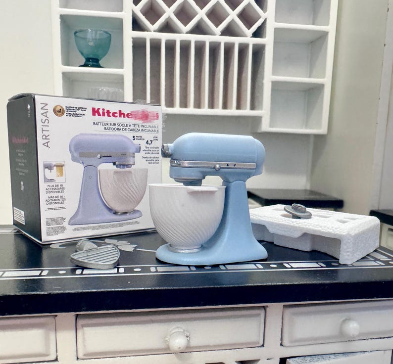112 Scale Miniature brand Stand Mixer W/bowel &replaceableattachments