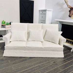 RESTOCK 1:12 Scale Dollhouse Miniature Modern 3-Seater Sofa w/Cushions, 1/12 Doll Furniture White Couch