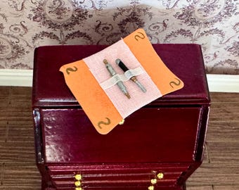 Set di penna d'oca in stile vintage per casa delle bambole in scala 1:12, con foglio di carta e accessori per casa delle bambole in stile retrò, strumento di scrittura per ufficio.