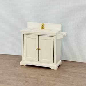 1/12 Scale Flat White Bathroom Furniture Dollhouse Miniature Sink Vanity