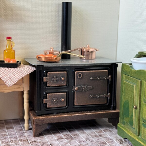 Stufa in ferro e ottone in miniatura per casa delle bambole in scala 1:12, stile antico, stufa grande in metallo per cucina per casa delle bambole in scala 1:12, stile retrò